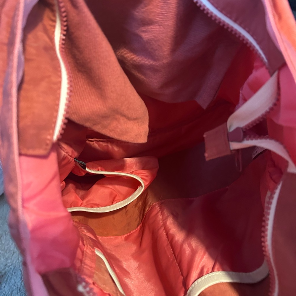 Thread Wallet Muted Rose Tote Bag with Front Zip Pocket - Picture 9 of 10